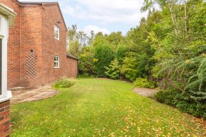 Photo 15- click for photo gallery